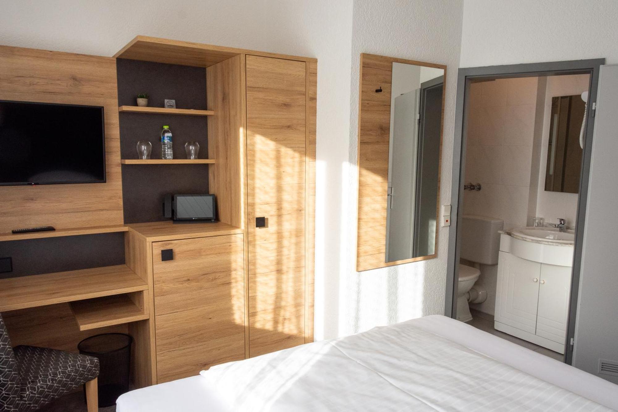 Hotel-Cocco-Bello in der Villa Foret Ludwigsburg Eksteriør billede