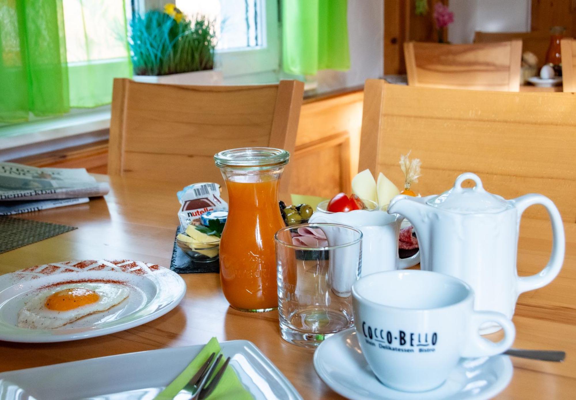 Hotel-Cocco-Bello in der Villa Foret Ludwigsburg Eksteriør billede